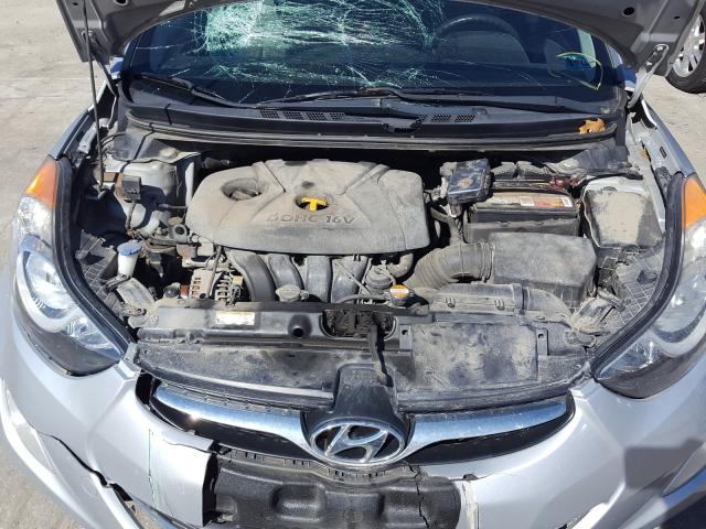 Photo 6 VIN: 5NPDH4AE8CH062765 - HYUNDAI ELANTRA GL 