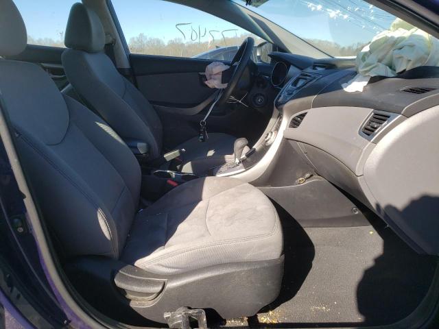 Photo 4 VIN: 5NPDH4AE8CH077976 - HYUNDAI ELANTRA GL 