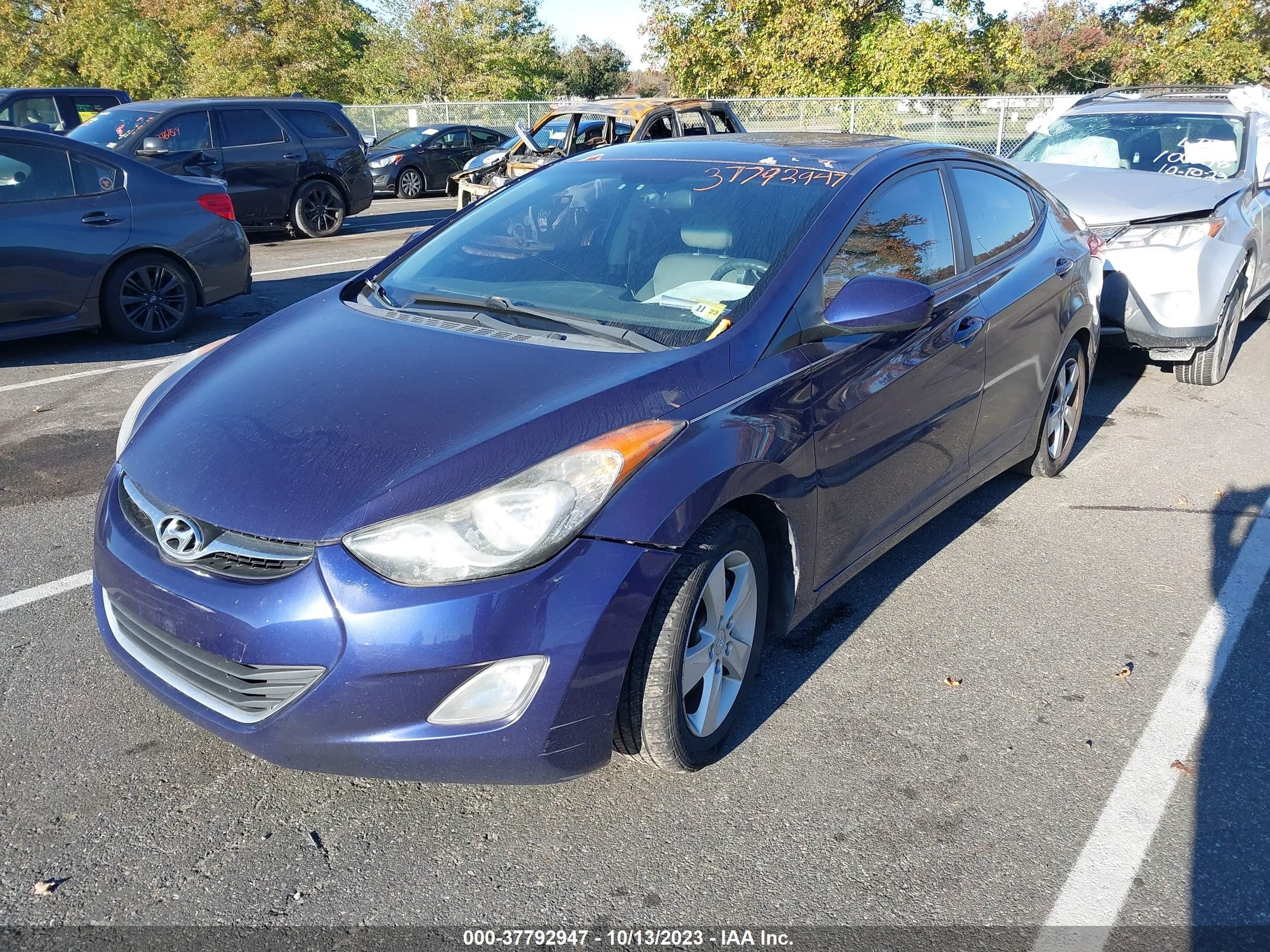 Photo 1 VIN: 5NPDH4AE8CH078612 - HYUNDAI ELANTRA 