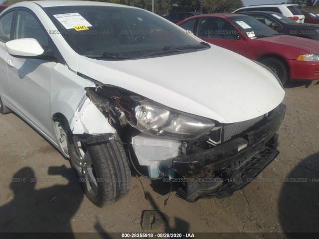 Photo 5 VIN: 5NPDH4AE8CH080912 - HYUNDAI ELANTRA 