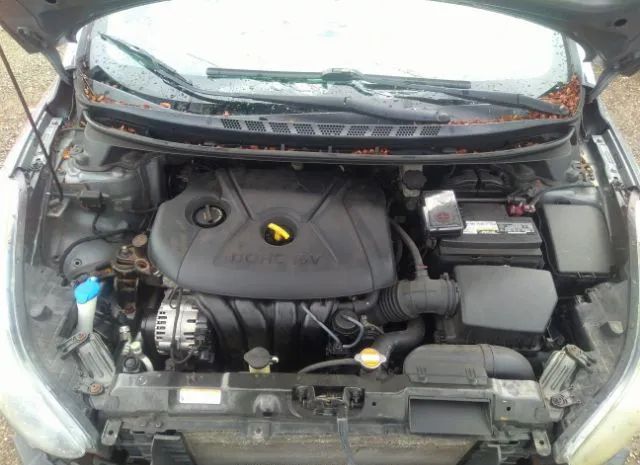 Photo 9 VIN: 5NPDH4AE8CH082868 - HYUNDAI ELANTRA 