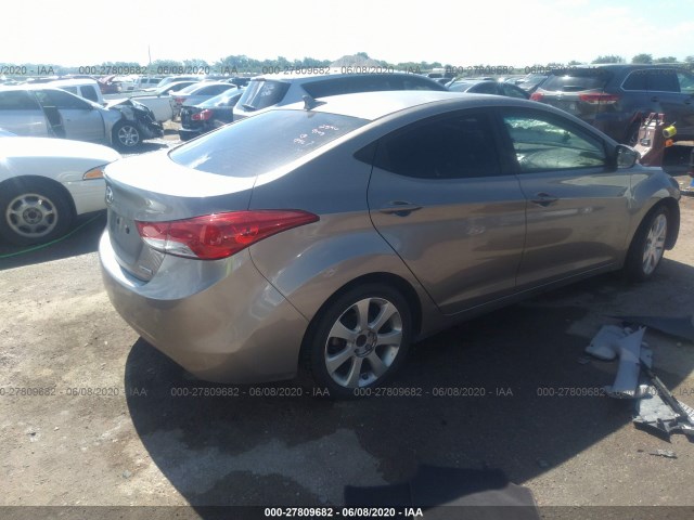 Photo 3 VIN: 5NPDH4AE8CH083454 - HYUNDAI ELANTRA 