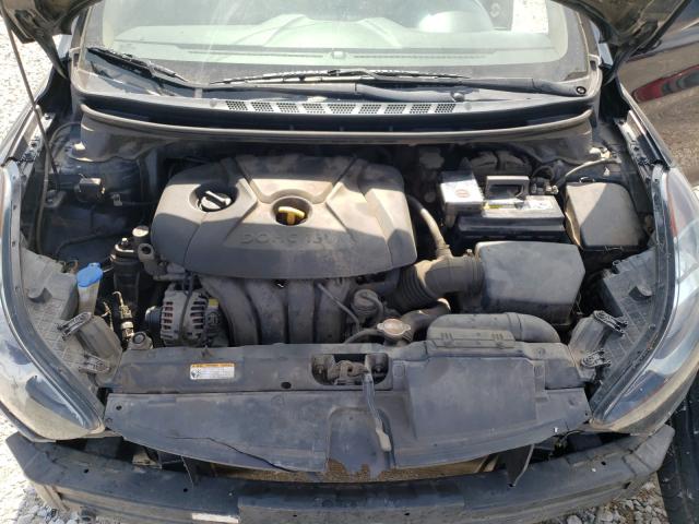 Photo 6 VIN: 5NPDH4AE8CH085561 - HYUNDAI ELANTRA GL 