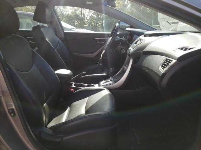 Photo 4 VIN: 5NPDH4AE8CH093241 - HYUNDAI ELANTRA GL 