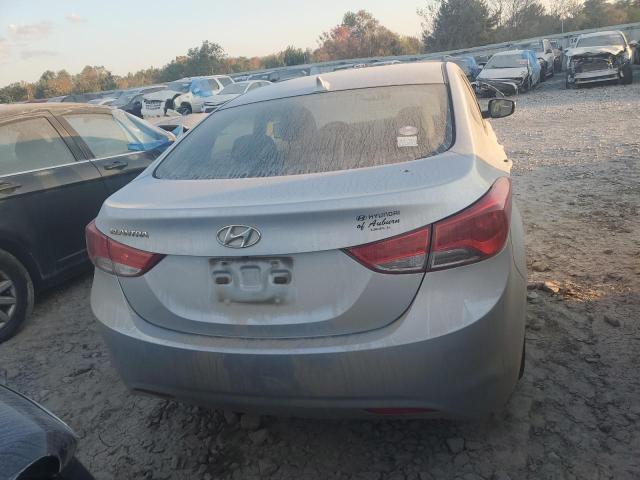 Photo 5 VIN: 5NPDH4AE8CH102360 - HYUNDAI ELANTRA GL 