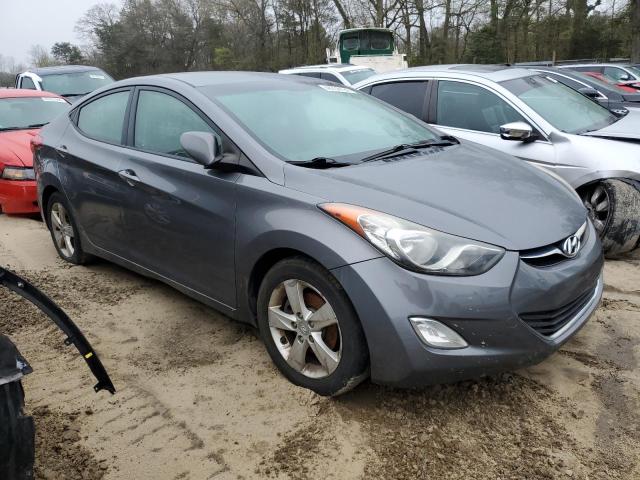 Photo 3 VIN: 5NPDH4AE8CH102780 - HYUNDAI ELANTRA 