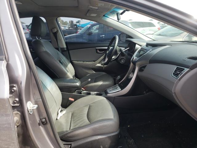 Photo 4 VIN: 5NPDH4AE8CH102939 - HYUNDAI ELANTRA GL 