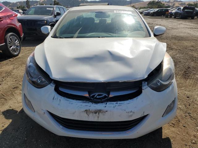 Photo 4 VIN: 5NPDH4AE8CH111785 - HYUNDAI ELANTRA 