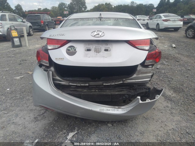 Photo 5 VIN: 5NPDH4AE8CH115853 - HYUNDAI ELANTRA 