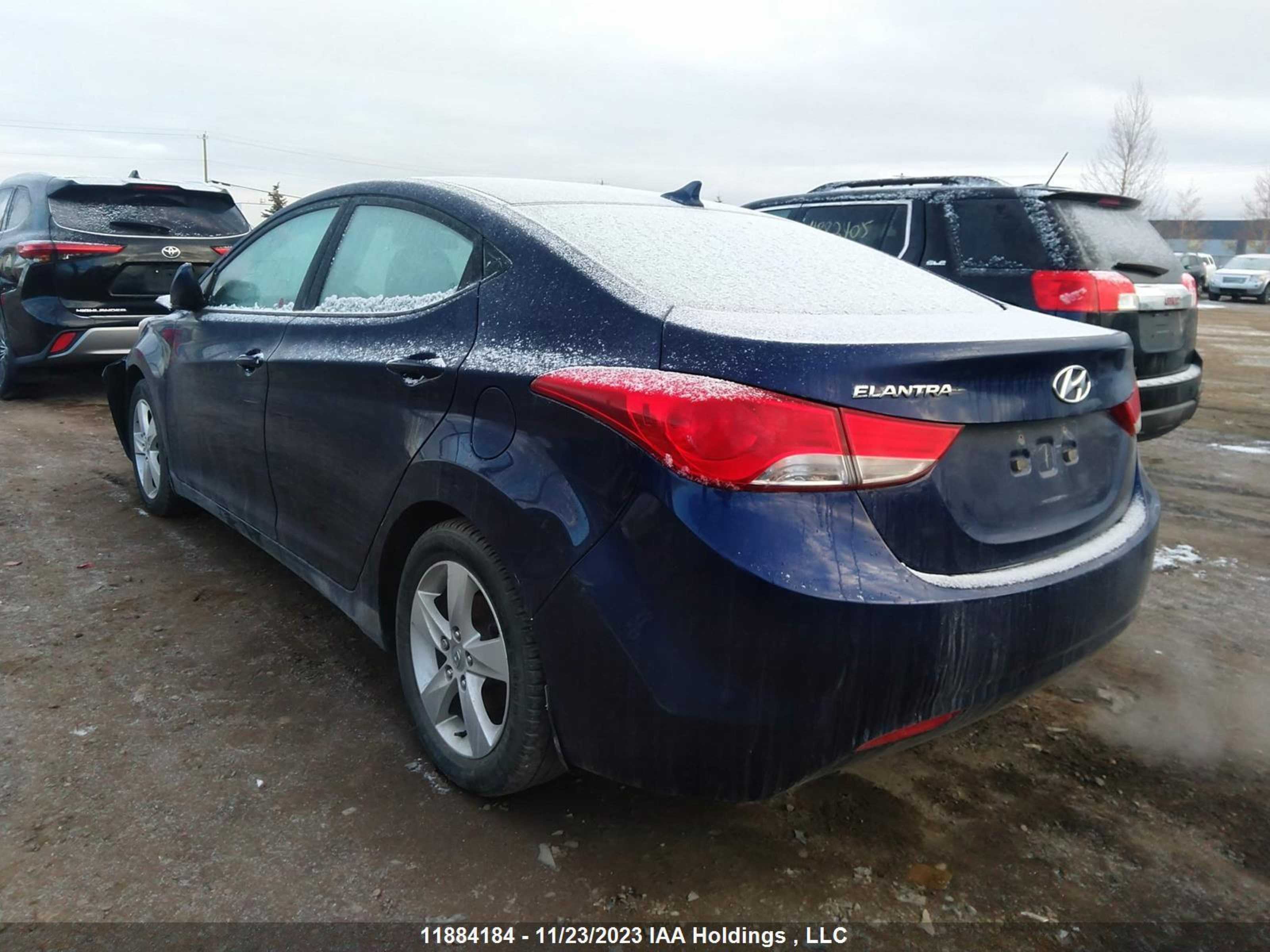 Photo 2 VIN: 5NPDH4AE8CH123175 - HYUNDAI ELANTRA 