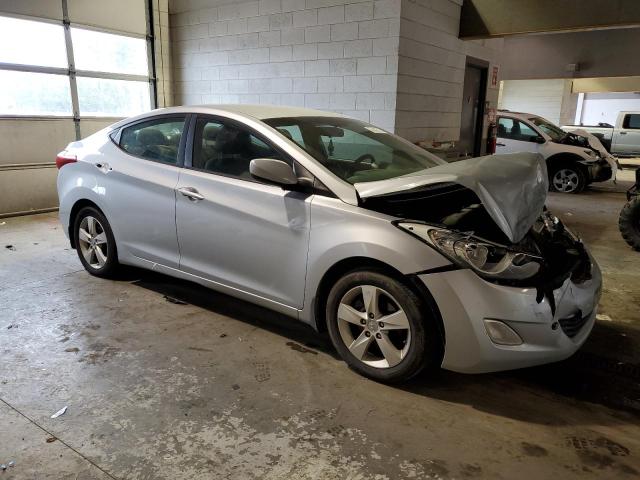 Photo 3 VIN: 5NPDH4AE8CH124309 - HYUNDAI ELANTRA 