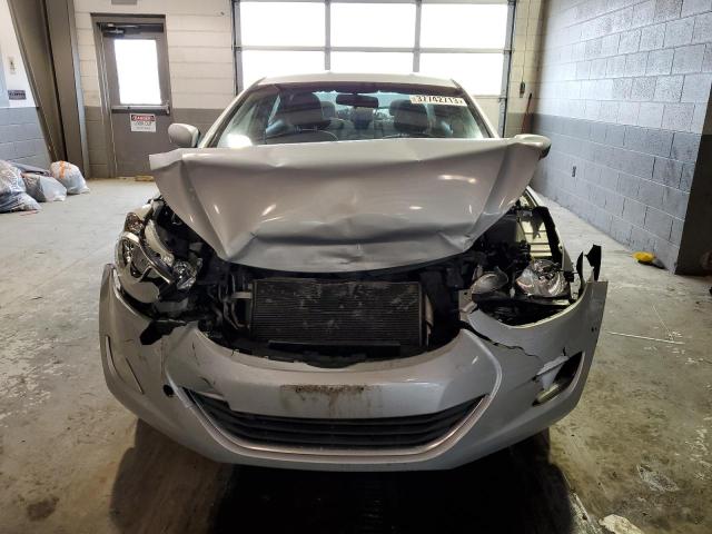 Photo 4 VIN: 5NPDH4AE8CH124309 - HYUNDAI ELANTRA 