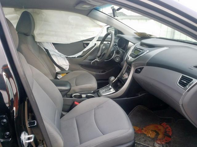 Photo 4 VIN: 5NPDH4AE8CH126822 - HYUNDAI ELANTRA GL 