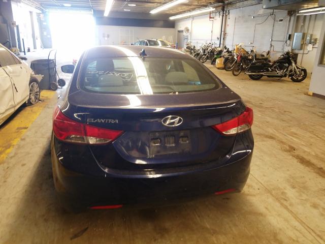 Photo 8 VIN: 5NPDH4AE8CH131132 - HYUNDAI ELANTRA GL 