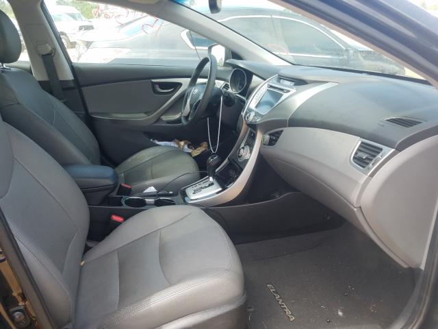 Photo 4 VIN: 5NPDH4AE8CH142924 - HYUNDAI ELANTRA GL 