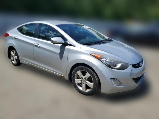 Photo 3 VIN: 5NPDH4AE8CH145239 - HYUNDAI ELANTRA 