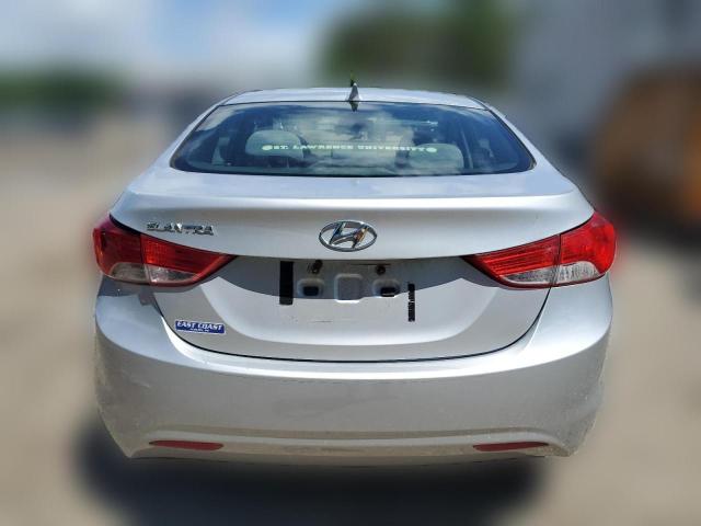 Photo 5 VIN: 5NPDH4AE8CH145239 - HYUNDAI ELANTRA 