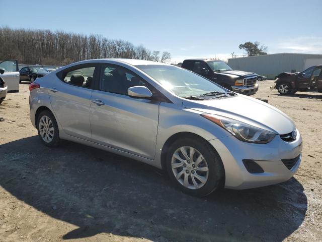 Photo 3 VIN: 5NPDH4AE8CH149453 - HYUNDAI ELANTRA 