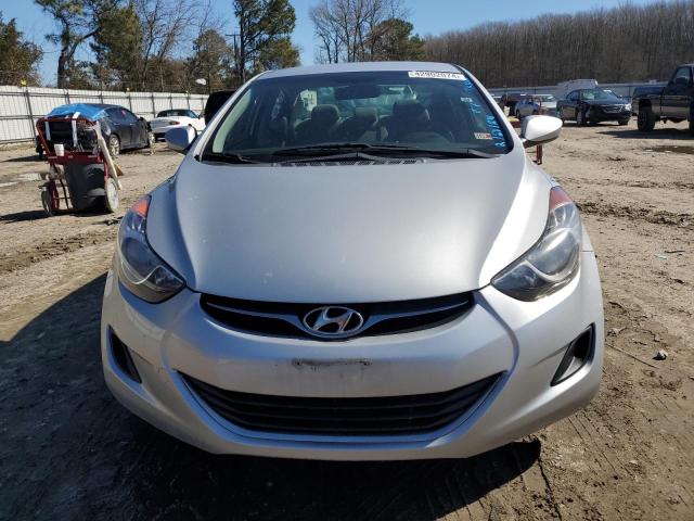 Photo 4 VIN: 5NPDH4AE8CH149453 - HYUNDAI ELANTRA 