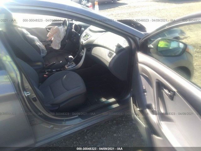 Photo 4 VIN: 5NPDH4AE8DH160146 - HYUNDAI ELANTRA 