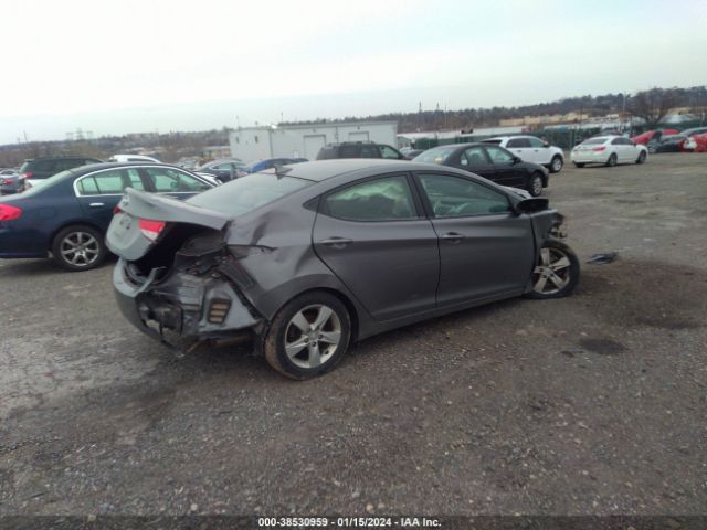 Photo 3 VIN: 5NPDH4AE8DH160339 - HYUNDAI ELANTRA 