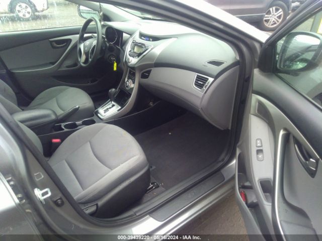 Photo 4 VIN: 5NPDH4AE8DH160695 - HYUNDAI ELANTRA 