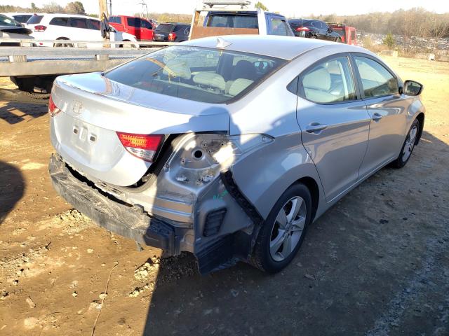 Photo 3 VIN: 5NPDH4AE8DH163886 - HYUNDAI ELANTRA GL 