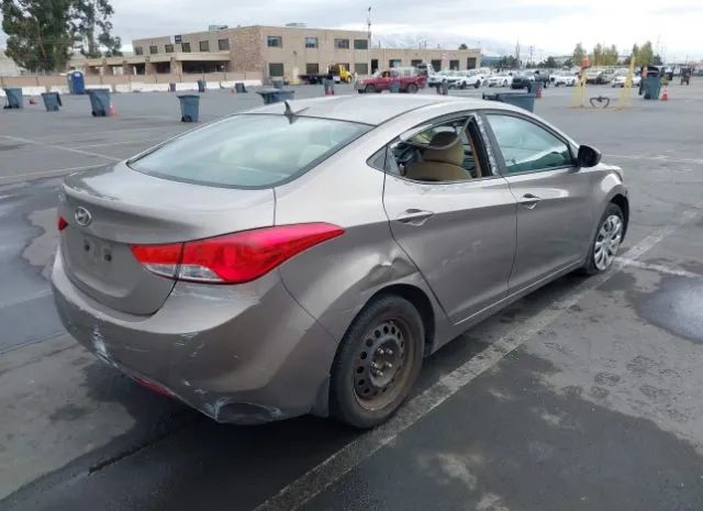 Photo 3 VIN: 5NPDH4AE8DH167713 - HYUNDAI ELANTRA 