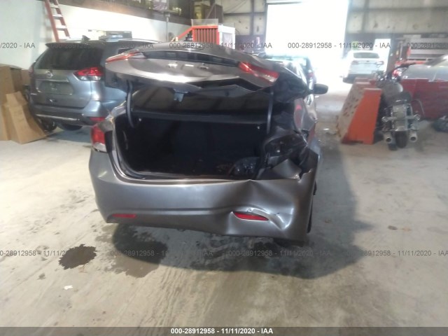 Photo 5 VIN: 5NPDH4AE8DH174466 - HYUNDAI ELANTRA 