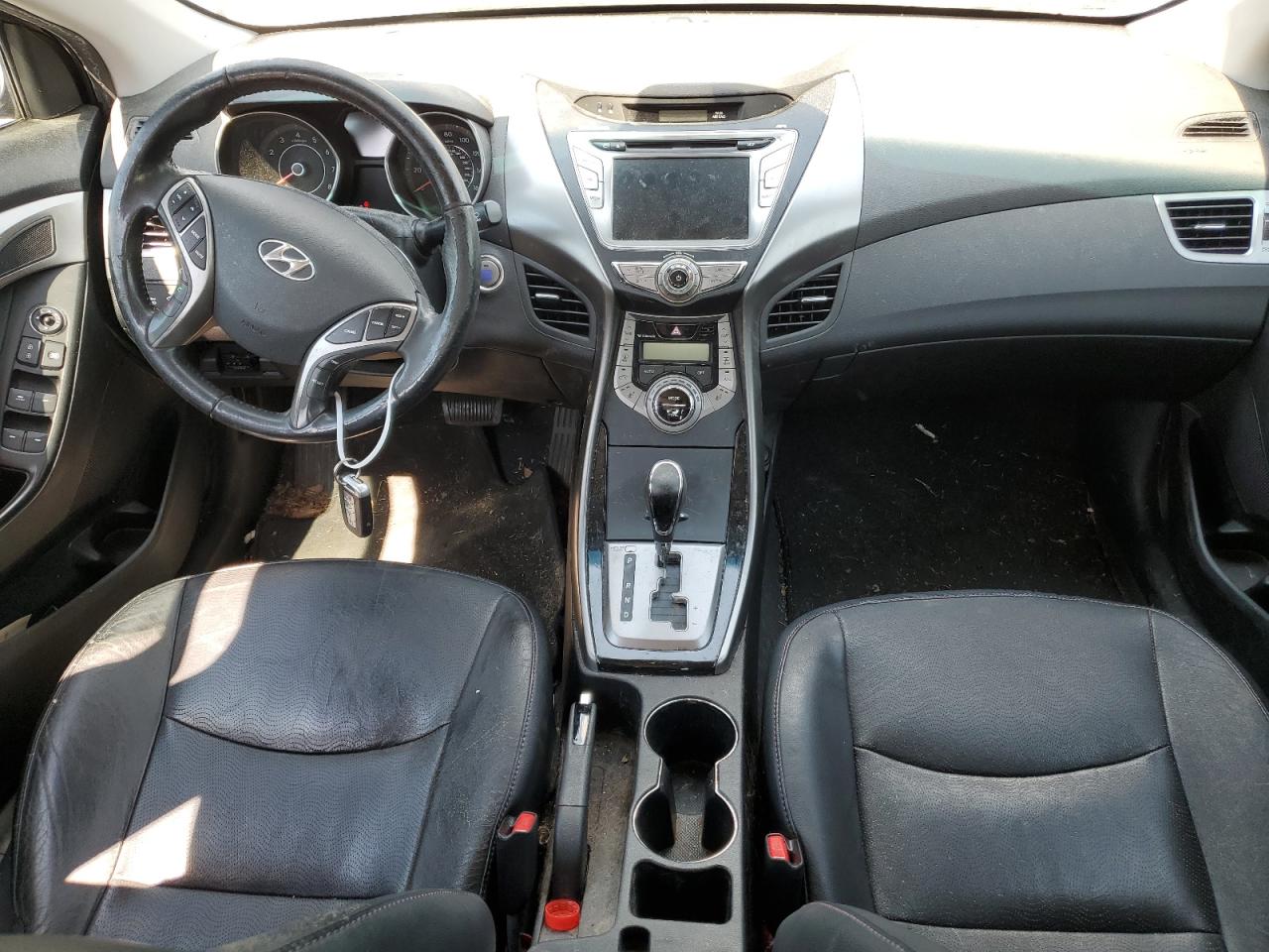 Photo 7 VIN: 5NPDH4AE8DH175472 - HYUNDAI ELANTRA 