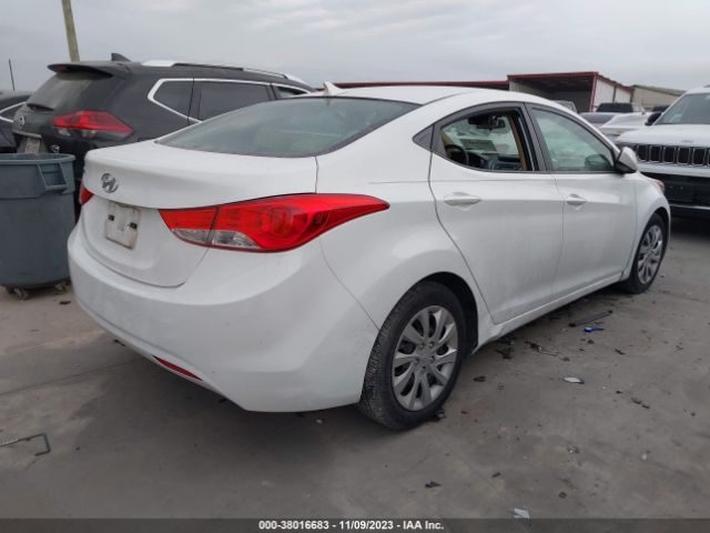 Photo 3 VIN: 5NPDH4AE8DH178551 - HYUNDAI ELANTRA 