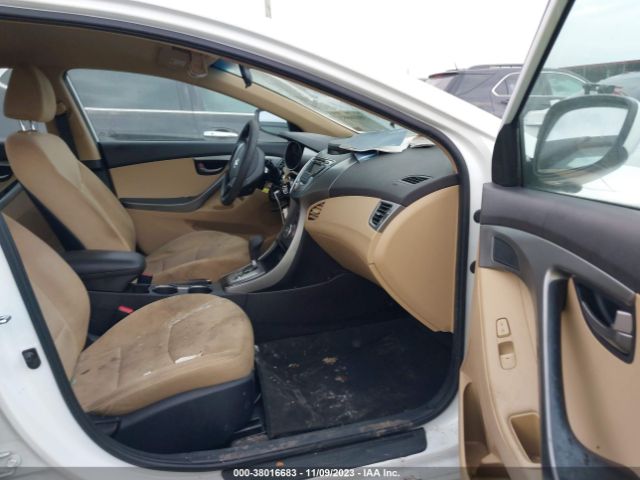 Photo 4 VIN: 5NPDH4AE8DH178551 - HYUNDAI ELANTRA 