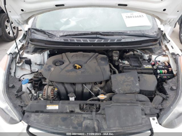 Photo 9 VIN: 5NPDH4AE8DH178551 - HYUNDAI ELANTRA 