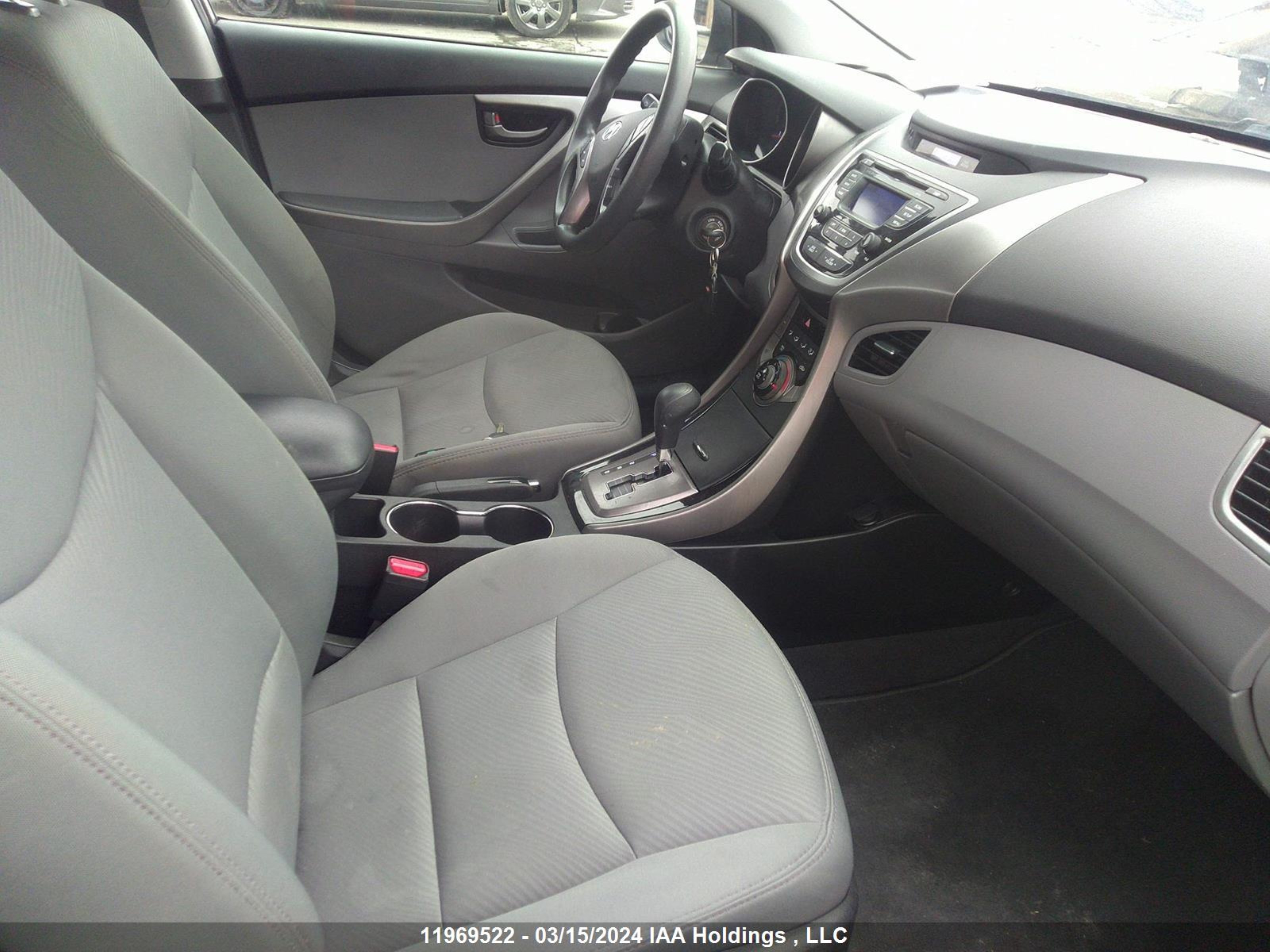 Photo 4 VIN: 5NPDH4AE8DH189078 - HYUNDAI ELANTRA 