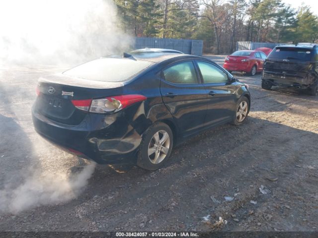 Photo 3 VIN: 5NPDH4AE8DH189999 - HYUNDAI ELANTRA 