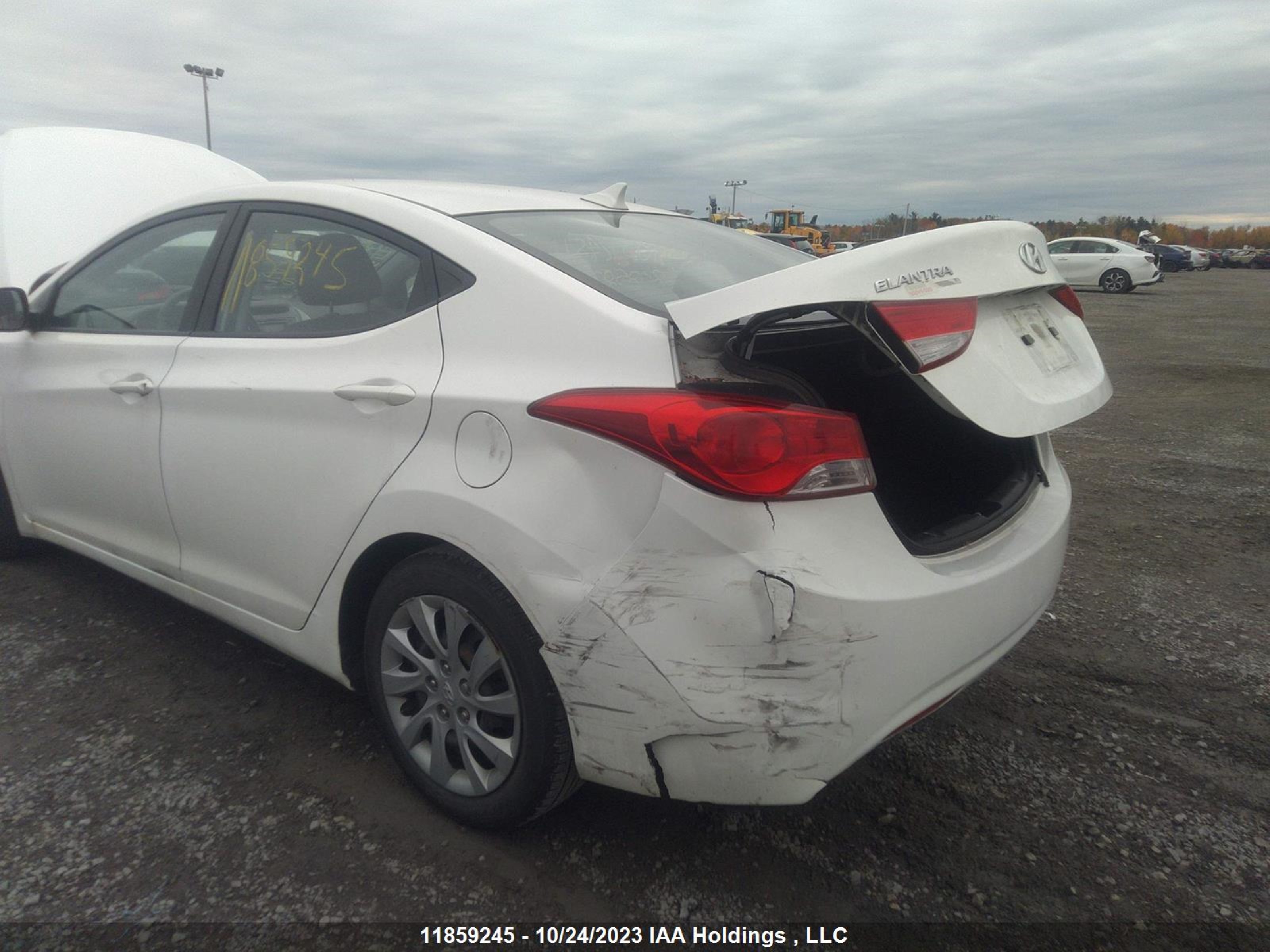 Photo 5 VIN: 5NPDH4AE8DH208583 - HYUNDAI ELANTRA 