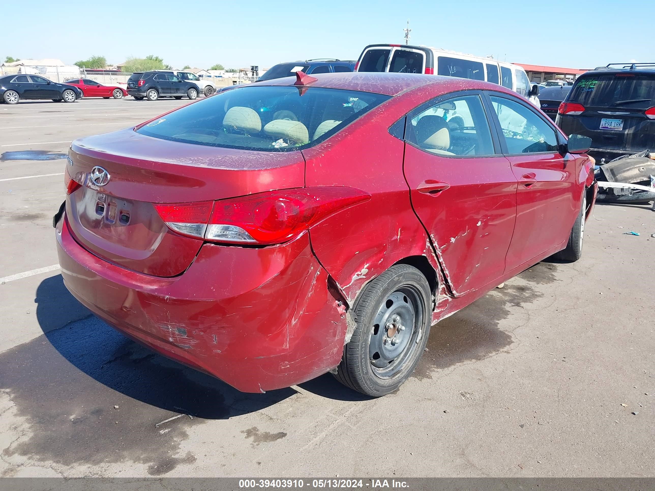 Photo 2 VIN: 5NPDH4AE8DH211399 - HYUNDAI ELANTRA 