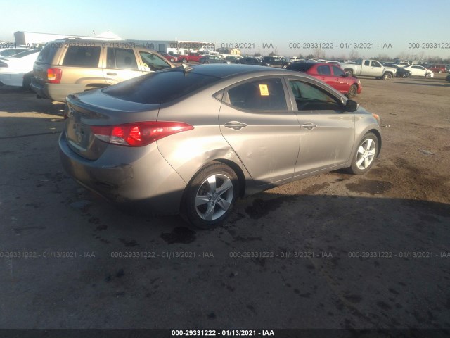 Photo 3 VIN: 5NPDH4AE8DH246430 - HYUNDAI ELANTRA 