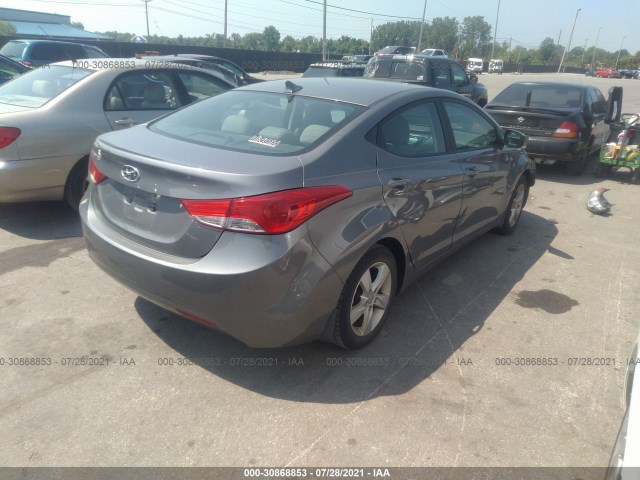 Photo 3 VIN: 5NPDH4AE8DH261820 - HYUNDAI ELANTRA 