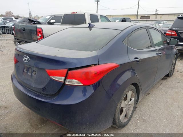 Photo 3 VIN: 5NPDH4AE8DH263664 - HYUNDAI ELANTRA 