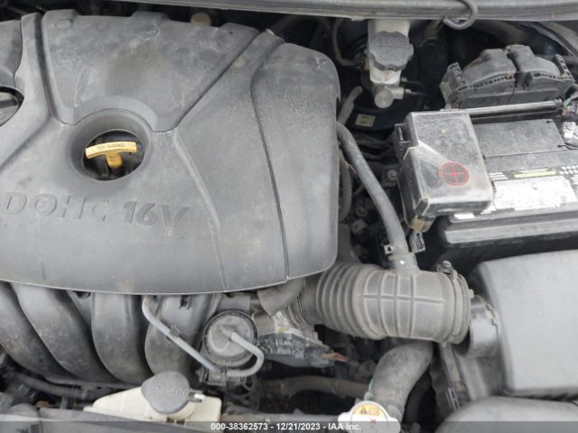 Photo 9 VIN: 5NPDH4AE8DH263664 - HYUNDAI ELANTRA 