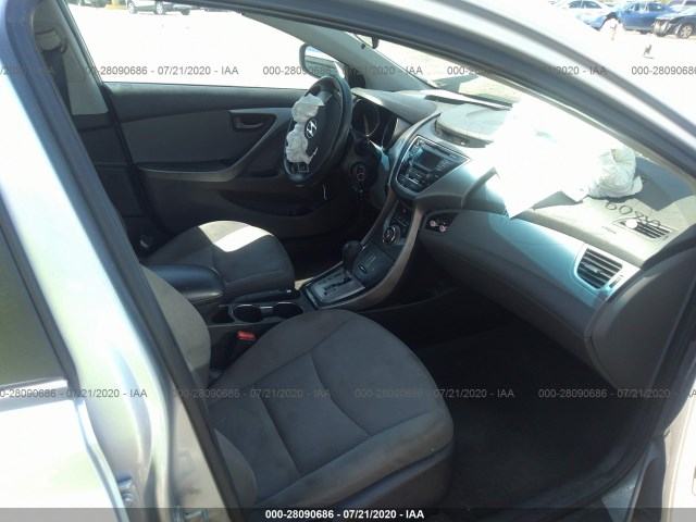 Photo 4 VIN: 5NPDH4AE8DH265754 - HYUNDAI ELANTRA 