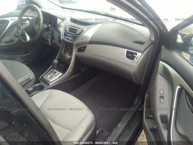 Photo 4 VIN: 5NPDH4AE8DH269898 - HYUNDAI ELANTRA 