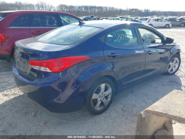 Photo 3 VIN: 5NPDH4AE8DH280156 - HYUNDAI ELANTRA 