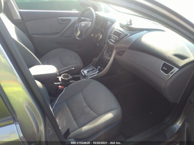 Photo 4 VIN: 5NPDH4AE8DH282943 - HYUNDAI ELANTRA 