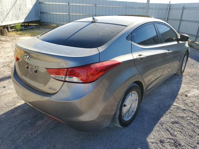 Photo 3 VIN: 5NPDH4AE8DH299029 - HYUNDAI ELANTRA GL 