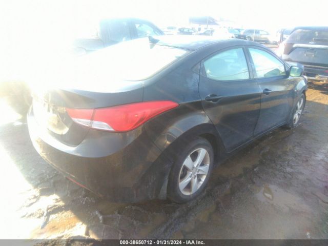 Photo 3 VIN: 5NPDH4AE8DH299774 - HYUNDAI ELANTRA 