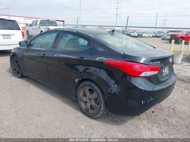 Photo 2 VIN: 5NPDH4AE8DH314841 - HYUNDAI ELANTRA 