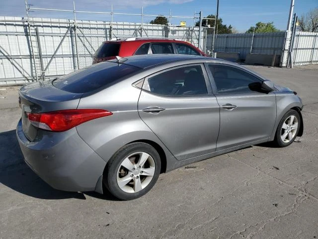 Photo 2 VIN: 5NPDH4AE8DH326889 - HYUNDAI ELANTRA GL 