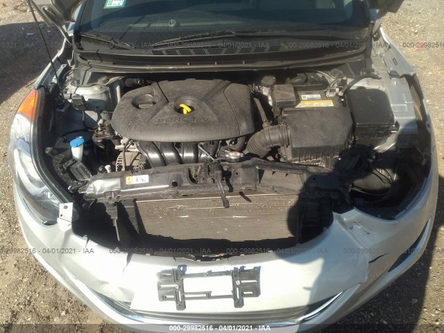 Photo 9 VIN: 5NPDH4AE8DH355163 - HYUNDAI ELANTRA 